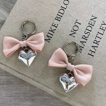 Розовый брелок с бантом Ins Стиль Серебряное сердце Подвеска для телефона Чехол для наушников Очаровательная сумка Декор Кольцо для ключей от автомобиля бежевый