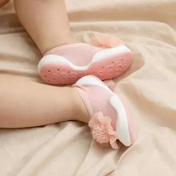 Розовый помпон на плоской подошве с цветком-ТУФЛИ НА ПЛОСКОЙ подошве 115