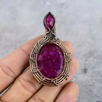 Рубиновый драгоценный камень Чистая медная проволока Оберточная подвеска для ювелирных изделий ручной работы 2.6 inches красный