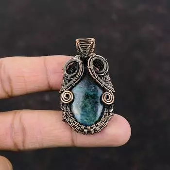 Рубиновый синий кианитовый кулон, обернутый медной проволокой, кулон ручной работы, ювелирные изделия из драгоценных камней, уникальный стиль, кулон, подарок для матери, ювелирные изделия из медной проволоки