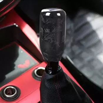 Ручка переключения передач Неровный рисунок ковки Легко держать в руке Эллиптическая шаровая шестерня из углеродного волокна