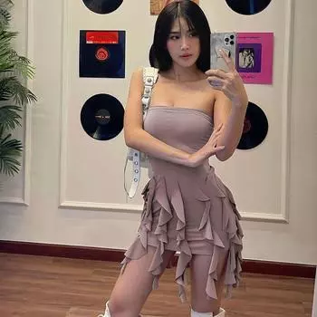 Ruffle Dress Graceful Tube Top Ruffles Streamers Bodycon Dress Fashion Wind Sexy Slimming Sexy Dress Lotus root color L