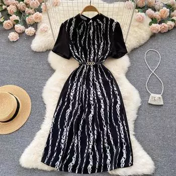 RUGOD 2022 летнее европейское и американское новое высококачественное темпераментное атласное черное платье, простое маленькое черное платье с кружевной талией