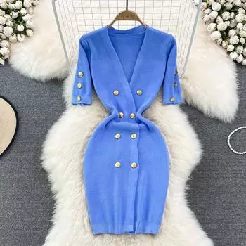 RUGOD 2022 Лето Новое модное легкое знакомое стильное однобортное облегающее трикотажное платье с v-образным вырезом и рукавами с пятью точками One Size бежевый