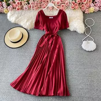 RUGOD Французское ретро-платье с квадратным вырезом и бретелями Плиссированное платье на талии с пышными рукавами Slim Fit Однотонное платье средней длины с короткими рукавами One Size чёрный