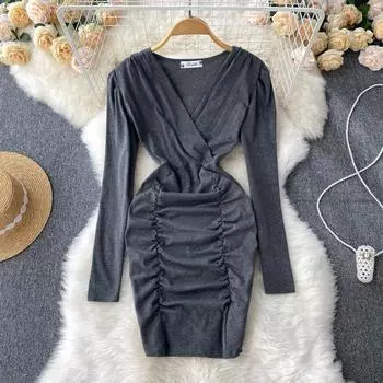RUGOD Тонкое платье с v-образным вырезом Осеннее женское плиссированное маленькое черное платье с сумкой на бедрах