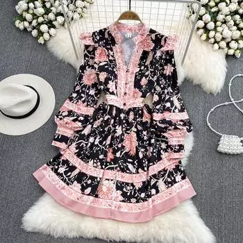 RUGOD Весна 2022 г., темпераментное платье трапециевидной формы средней длины с цветочным принтом и v-образным вырезом в дворцовом стиле в стиле ретро