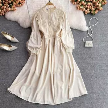 RUGOD, весна 2022, модное тонкое платье с круглым вырезом и кружевной строчкой, с высокой талией, элегантное темпераментное большое свободное платье трапециевидной формы M бежевый
