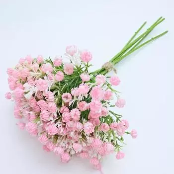 Рука держит имитацию цыганского букета свадебное украшение ручной букет украшение для дома букет розовый