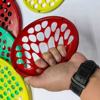 Рука для повышения силы предплечья красный