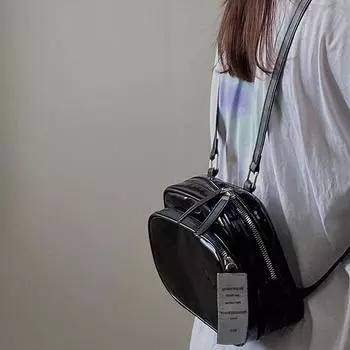 Рюкзак для женщин, новый квадратный симпатичный однотонный универсальный повседневный черный маленький школьный рюкзак для женщин