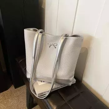 Рюкзак с бантом большой вместимости для женщин, стильная сумка через плечо для деловых поездок, нейлоновый дорожный рюкзак с защитой от кражи чёрный