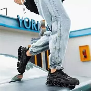 Running Man Casual Sneaker Thick Platform Shoes for Men Trend 2024 Lightweight Breathable Tourist Cheap Korean Style Simple Gym 39