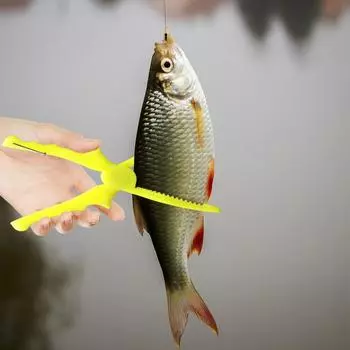 Рыболовный захват с эргономичной ручкой, пластиковый рыболовный зажим, легкий держатель для рыбы, захват с замком, рыболовные принадлежности жёлтый