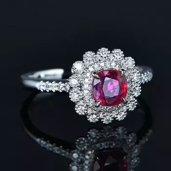 S925 Cincin Putri Bunga Merah Batu Permata Pesta Pertunangan Wanita Cincin Mode Perhiasan Indah Perhiasan Dekorasi Pacar Antik Perak