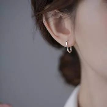 S925 Глянцевые простые серьги-браслеты Женские геометрические серьги-клипсы Особый интересный дизайн Высококачественные серьги Элегантные серьги