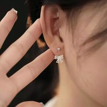 Серьги-гвоздики Не выцветают Женские Простые Милые Короткие Кружевные Серьги с Индивидуальностью Полые Серьги-гвоздики с Завинчивающейся Застежкой в Виде Бантика