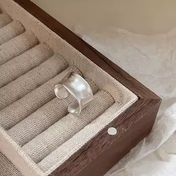 S925 простой дизайн, нерегулярное плиссированное открытое кольцо из стерлингового серебра, индивидуальное кольцо, модный орнамент женский Opening is adjustable серебряный