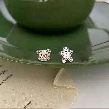 S925 серебро милый пряничный человечек медведь серьги-гвоздики женские нишевые серьги серьги 925