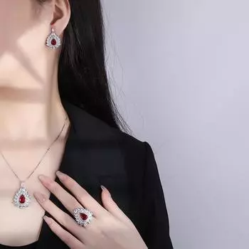 S925 Серебряная игла Популярная имитация ювелирных изделий Аксессуары имитация голубиной крови Рубин кулон ожерелье мода женщины