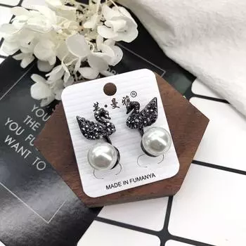 S925 Silver Needle Shining Zircon Stud Earrings Simple Temperament Crystal Diamond Earrings Women s Versatile Fashion Earrings