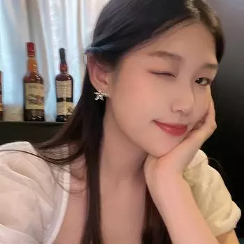 S925 Silver Star Zircon Earrings: Shiny, Versatile, and Trendy Five-Pointed Stars for Women A1106 серебряный