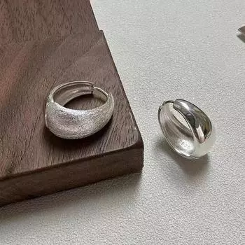 S925 стерлингового серебра японского и корейского происхождения дугообразная шлифованная глянцевая клипса для ушей Высококачественная мода Простой блогерский дизайн с особыми интересами серебряный