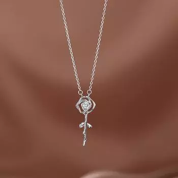 S999 Чистое серебро Роза кулон ожерелье для женщин легкий роскошный дизайн меньшинства Sense Advanced ключичная цепочка