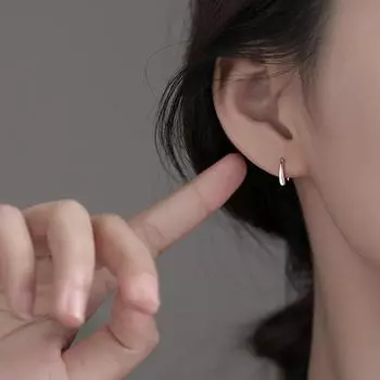 S999 Sterling Silver Drop Earrings 2025 New Popular Niche Temperament Advanced Personality Earrings Ear Piercing Earrings 999 Silver Ear Hanging