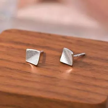 S999 Sterling Silver Stud Earrings Women s Brushed Design Square Earrings 2025 New Arrival Best Selling Fancy Ear-Caring Earrings Square straight Pin Stud Earrings