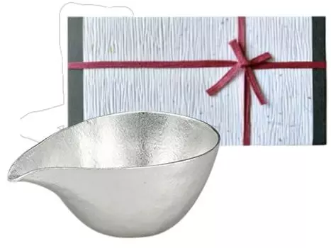 с большой красной лентой Nousaku Japanese Katakuchi Жестяная банка Nousaku 280cc Футляр для жестяной банки KB1 [Упаковочная бумага] Высота 6,3 см Ширина 16,2 см Глубина 9,0 см Прибл.. 100%