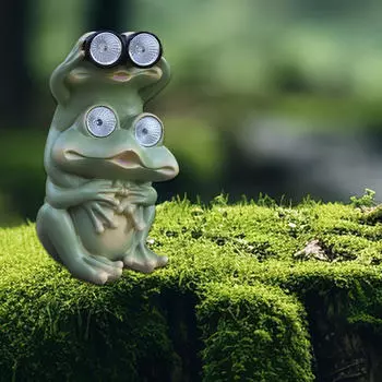 Садовая солнечная статуя, светодиодные фонари, украшение для газона, уличный домашний художественный декор, фигурка животного из смолы для женщин Frog 9x9x17cm