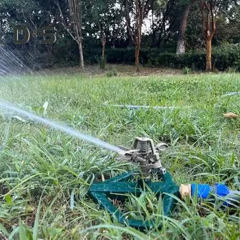 Садовый дождеватель, прочный, вращающийся на 360° дождеватель, цинковый сплав, с металлическим основанием, легко монтируемый дождеватель для полива двора серебряный