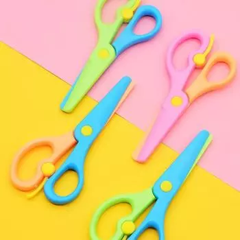 Safety scissors, plastic color scissors, student scissors, DIY hand scissors, children s Paper Cuttings scissors, children s plastic scissors double color plastic scissors телесный