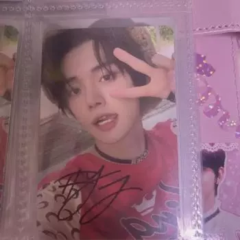Sales) I Sell Tomorrow X Together s Yeonjun Autograph