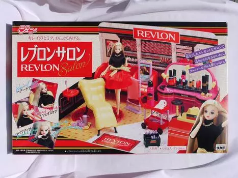 Салон Дженни Ревлон