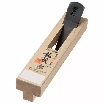 Самолет Рюдзо Какури Мамезо 18 мм