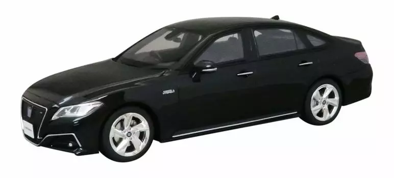 самурай Toyota Crown RS Advance Black Finished Product Limited 1/18 чёрный