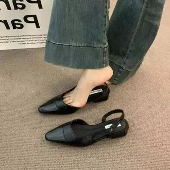 Сандалии Baotou на низком каблуке женские французские телесного цвета с острым носком маленькие ароматные туфли женские на толстом каблуке задник воздушный стиль одинарные туфли 36 чёрный