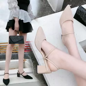 Сандалии Baotou на толстом каблуке, женские новые тапочки для верхней одежды летом 2024 года, сандалии с заостренным дышащим тканевым каблуком и юбкой 34