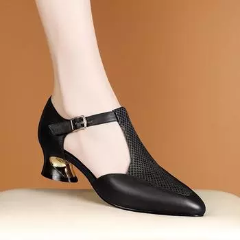 Сандалии Baotou женские туфли на низком каблуке с Т-образной пряжкой и заостренным носком модные классные кожаные туфли средней высоты для мам 34 коричневый