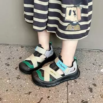 Сандалии для девочек, летние сетчатые вырезы, детская повседневная обувь, модные универсальные детские спортивные сандалии для мальчиков, для школы, универсальные нескользящие 26 чёрный