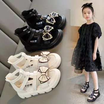 Сандалии для девочек, новинка 2023 года, летние новые туфли принцессы, детская модная пляжная обувь в римском стиле на мягкой подошве для маленьких девочек 26 чёрный