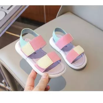 Сандалии для девочек, новинка 2024 года, летние новые камуфляжные пляжные туфли на мягкой подошве, корейские сандалии с открытым носком для больших и маленьких девочек 26