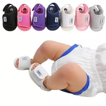 Сандалии для маленьких мальчиков и девочек, уличная летняя пляжная обувь для малышей, нескользящая мягкая подошва, обувь для первых ходунков в кроватку для малышей, месяцы 11 чёрный