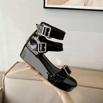 Сандалии-гладиаторы с металлической пряжкой в стиле панк, большие размеры, женские легкие сандалии на плоской платформе, розовые, красные, белые, бежевые женские сандалии 30