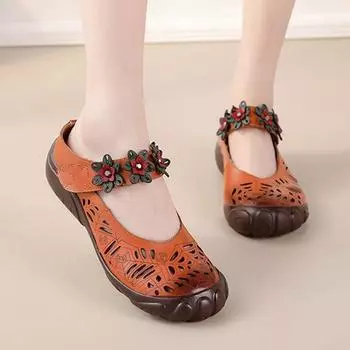 Сандалии Johnature на мягкой подошве в стиле ретро, тапочки с отверстиями из натуральной кожи и цветком в этническом стиле 35 коричневый