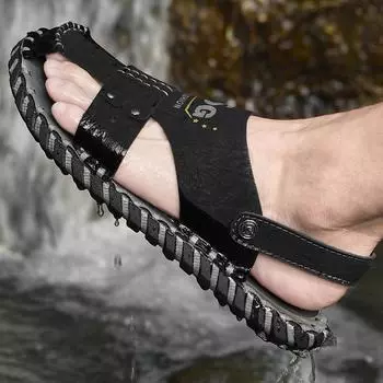 Сандалии мужские летние новые повседневные кожаные сандалии для отдыха на открытом воздухе верхняя одежда из натуральной кожи с мягкой подошвой закрытый носок тапочки для вождения 38 чёрный