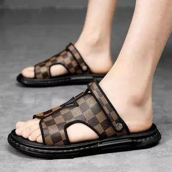 Сандалии мужские верхняя одежда 2024 новые летние популярные двойного назначения нескользящие зимние виды спорта вождение пляжные классные тапочки прилив 39 коричневый