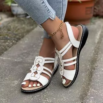 Сандалии на большом наклонном каблуке. Летние сандалии. Модные пляжные женские сандалии 2024 года. 36 белый